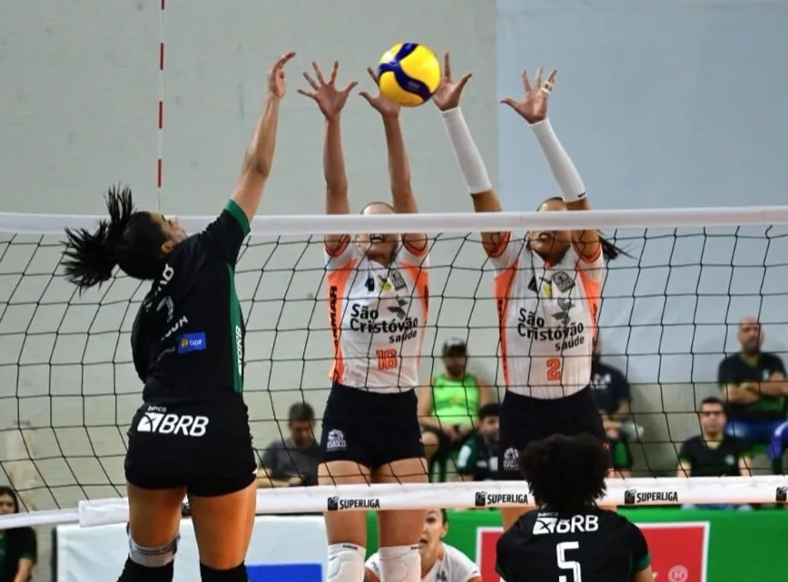 Brasília Vôlei é superado pelo Osasco em primeira partida como mandante