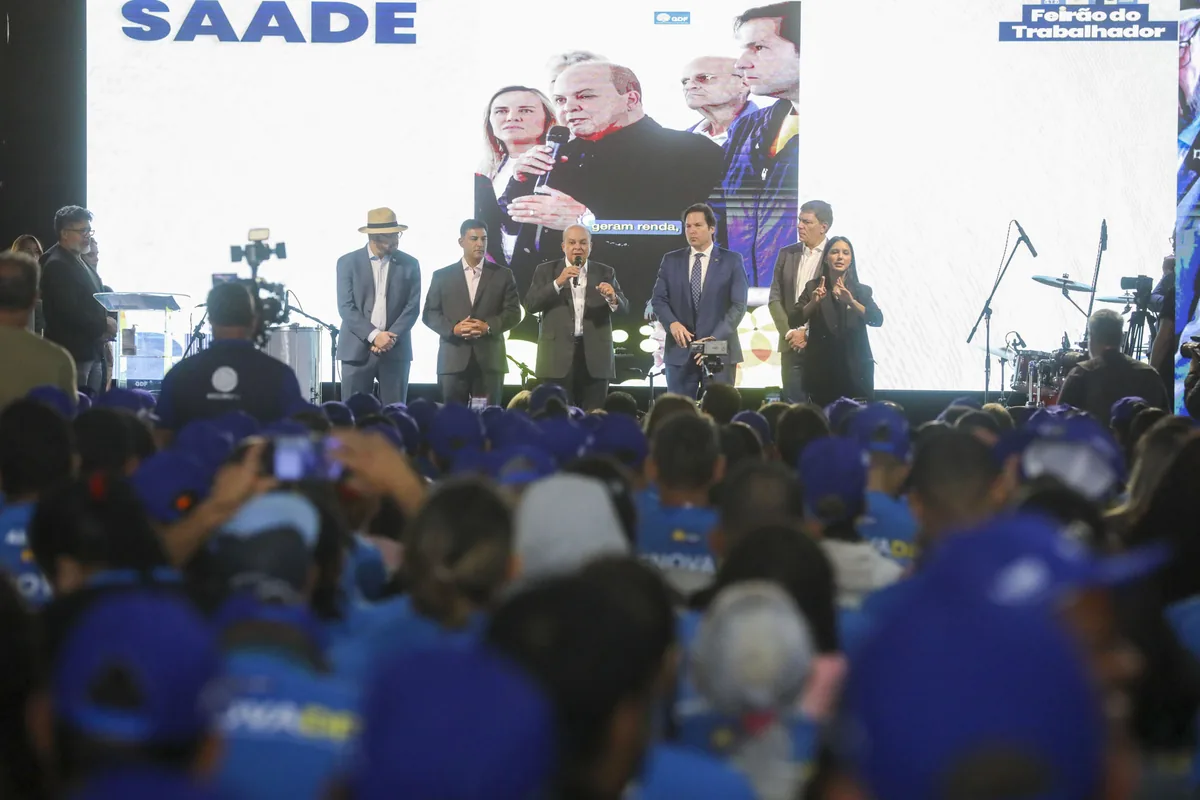 RenovaDF Inicia 4º Ciclo com 2,3 Mil Alunos no Feirão do Trabalhador