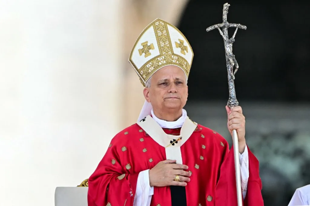 Vaticano Define Posição sobre Sexo no Casamento em Novo Documento