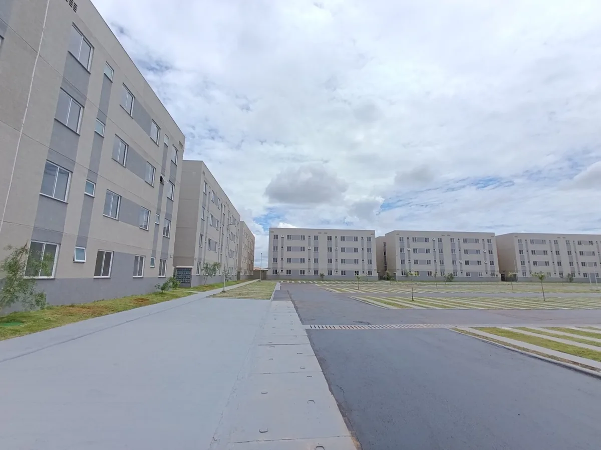 Agehab entrega 276 apartamentos em Cidade Ocidental 